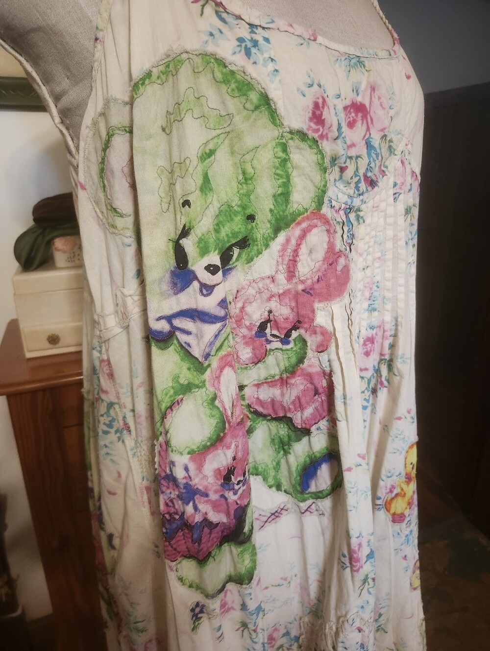 Magnolia Pearl Cotton Appliqued Dress - Picture 7 of 10
